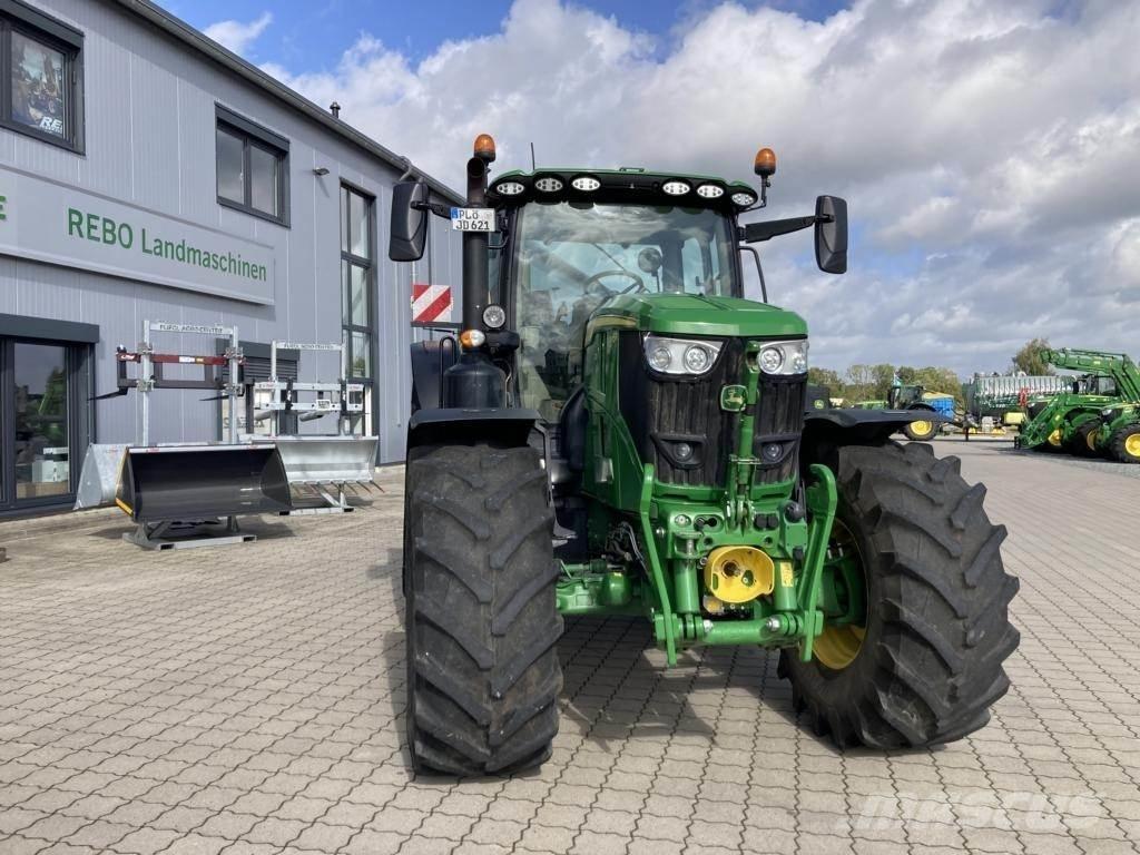 John Deere 6R215 Traktörler