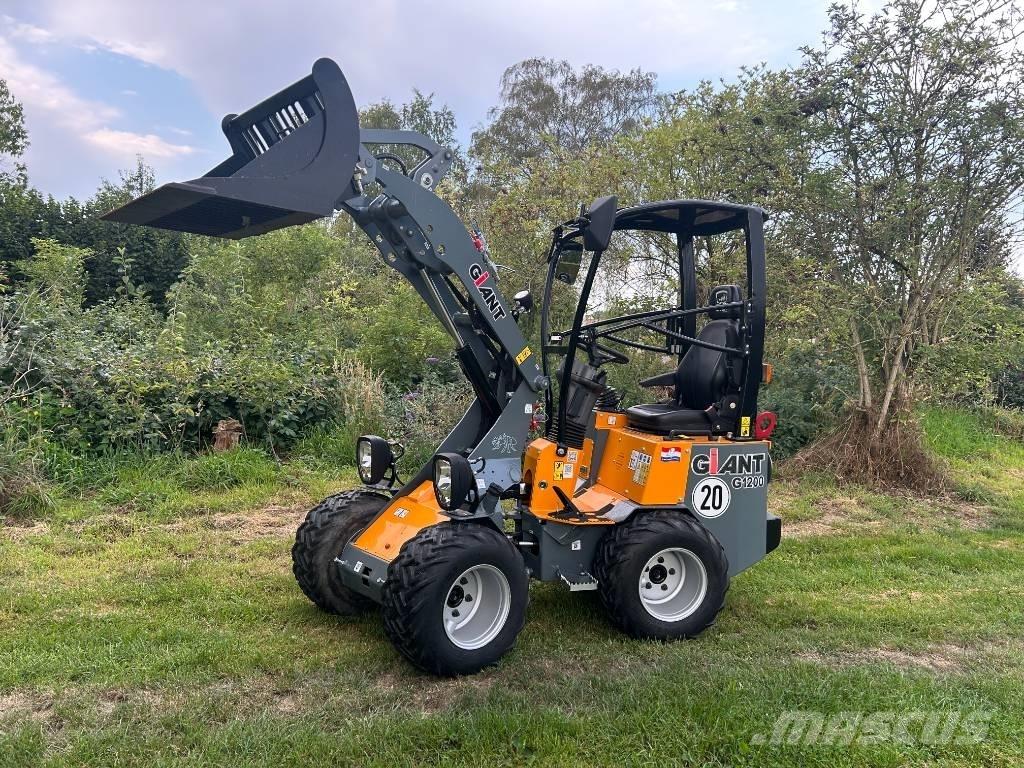 GiANT G 1200 Mini yükleyiciler