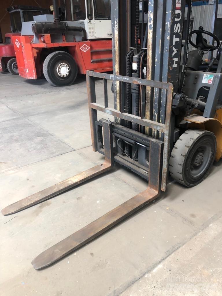 Hytsu CPD 25 Elektrikli forkliftler