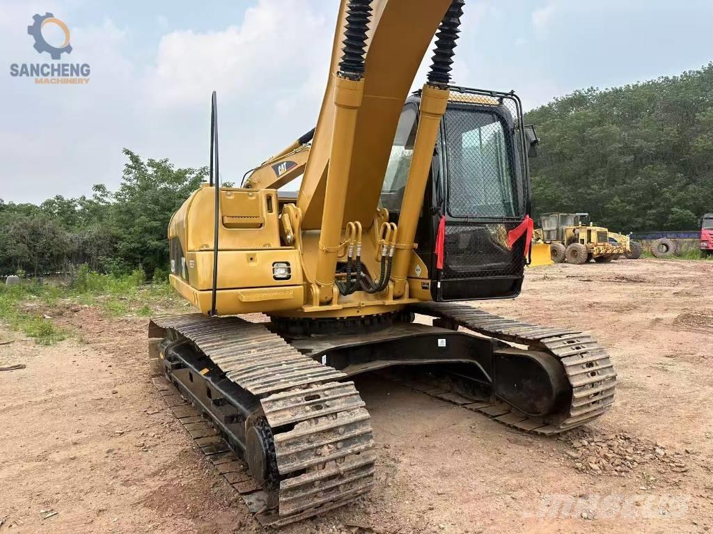 CAT 325 C L Paletli ekskavatörler