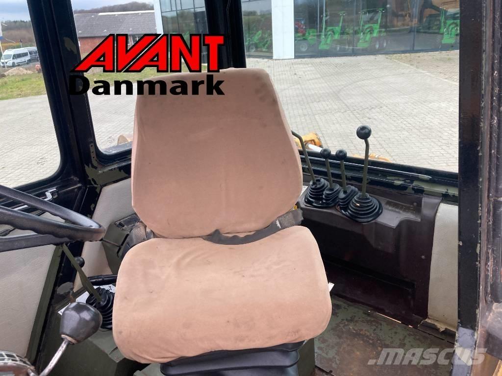 Hydrema 806 Kazıcı yükleyiciler - beko loder