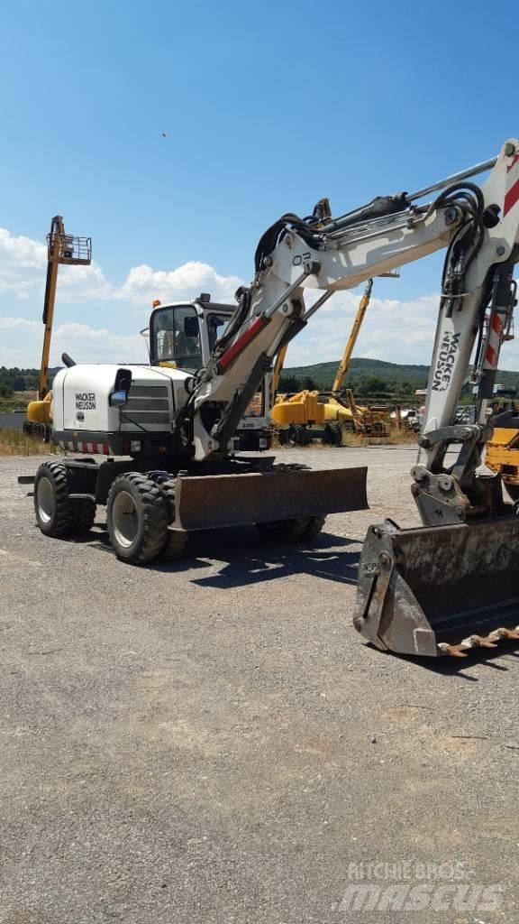 Wacker Neuson 9503-2 Lastik tekerli ekskavatörler