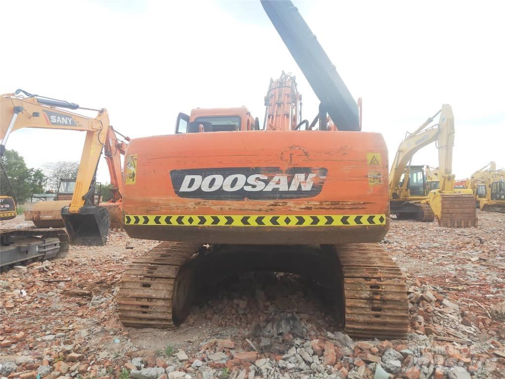 Doosan DH 220 LC-7 Paletli ekskavatörler