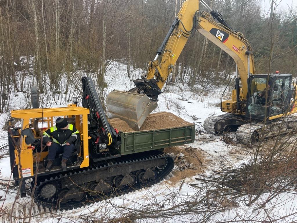 Morooka MST 800 Paletli damperler