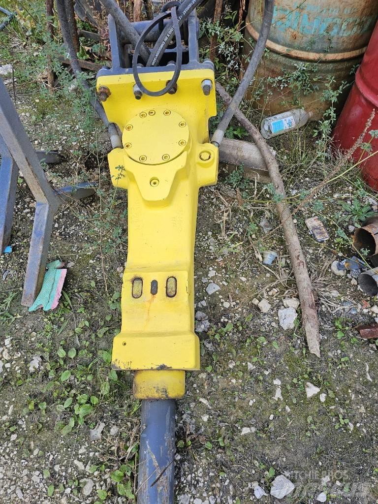 Atlas Copco SB 302 Hidrolik kırıcılar