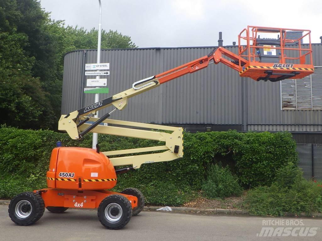 JLG 450AJ Körüklü personel platformları