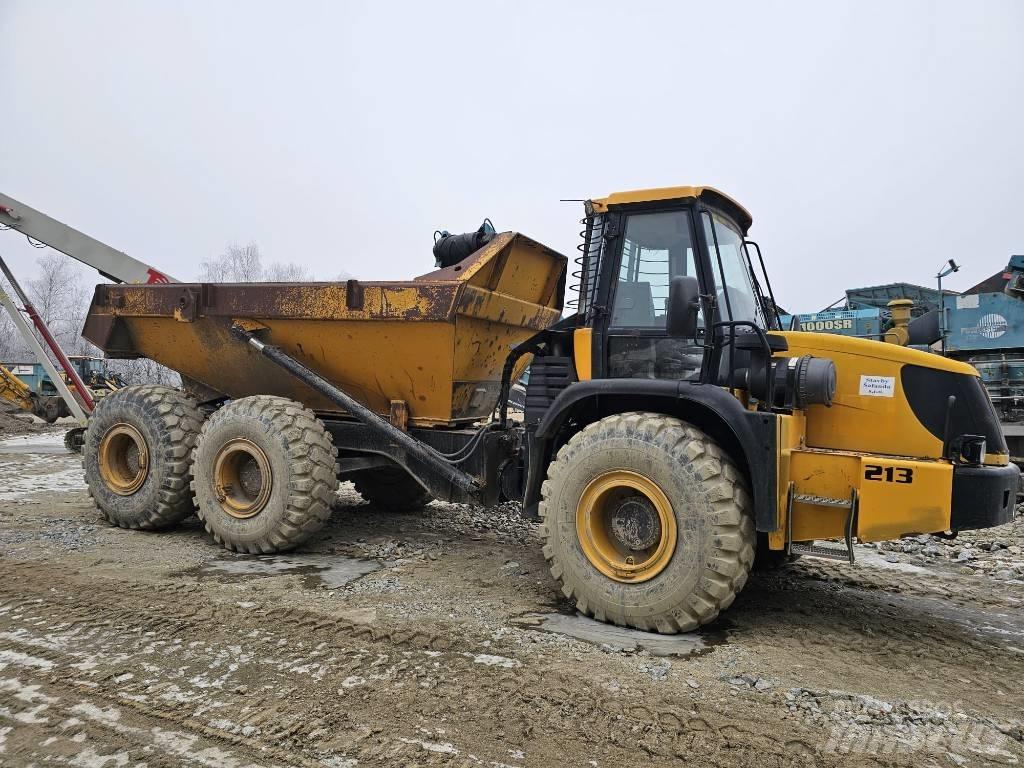 JCB 722 Belden kirma kaya kamyonu