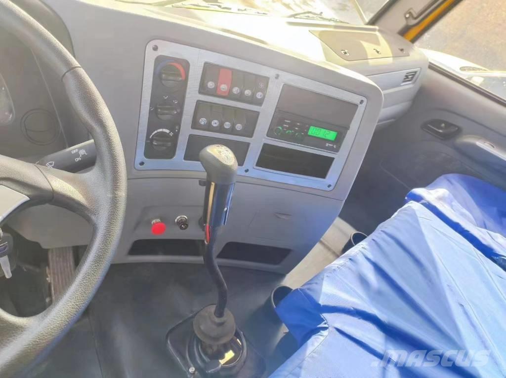 XCMG QY30T Yol-Arazi Tipi Vinçler (AT)