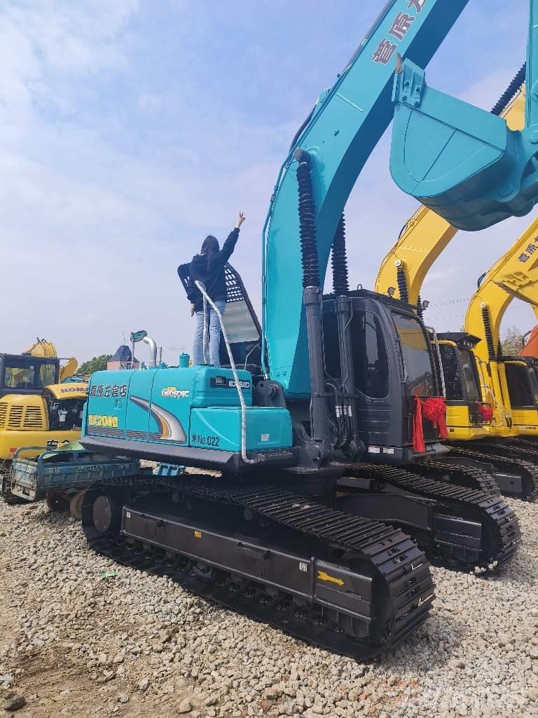 Kobelco SK 200 Paletli ekskavatörler