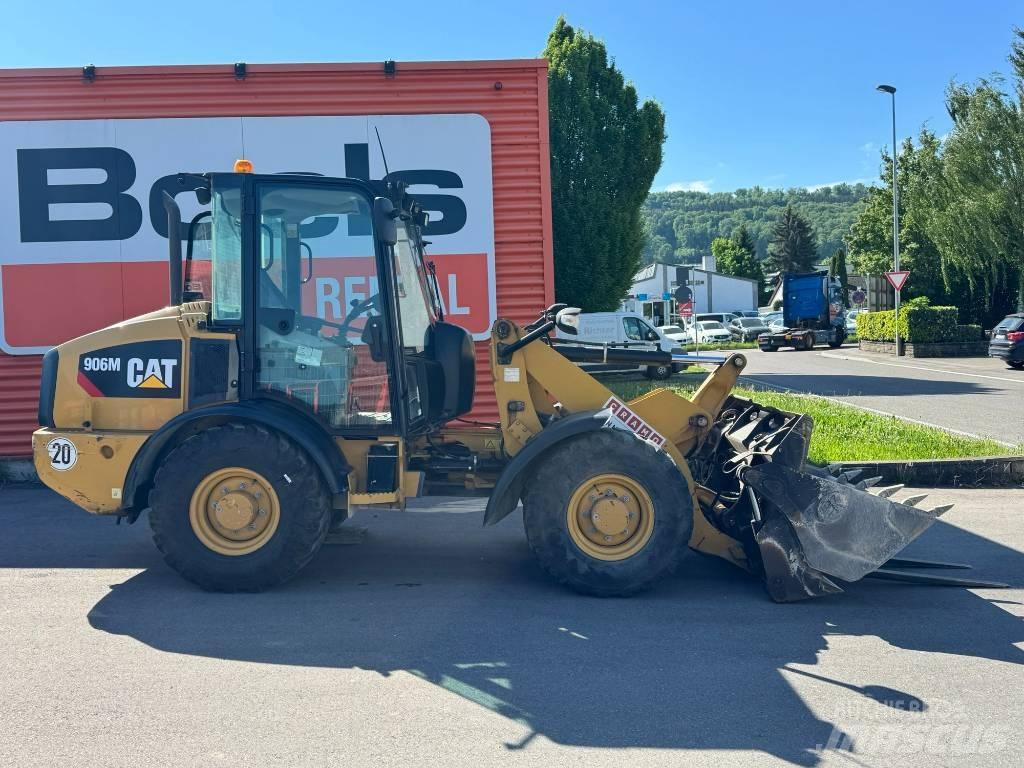 CAT 906 M Tekerlekli yükleyiciler