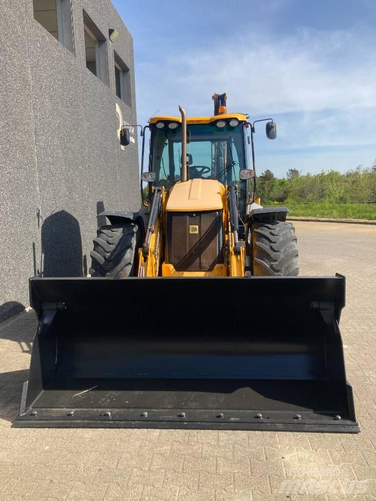 JCB 4 CX Super Kazıcı yükleyiciler - beko loder