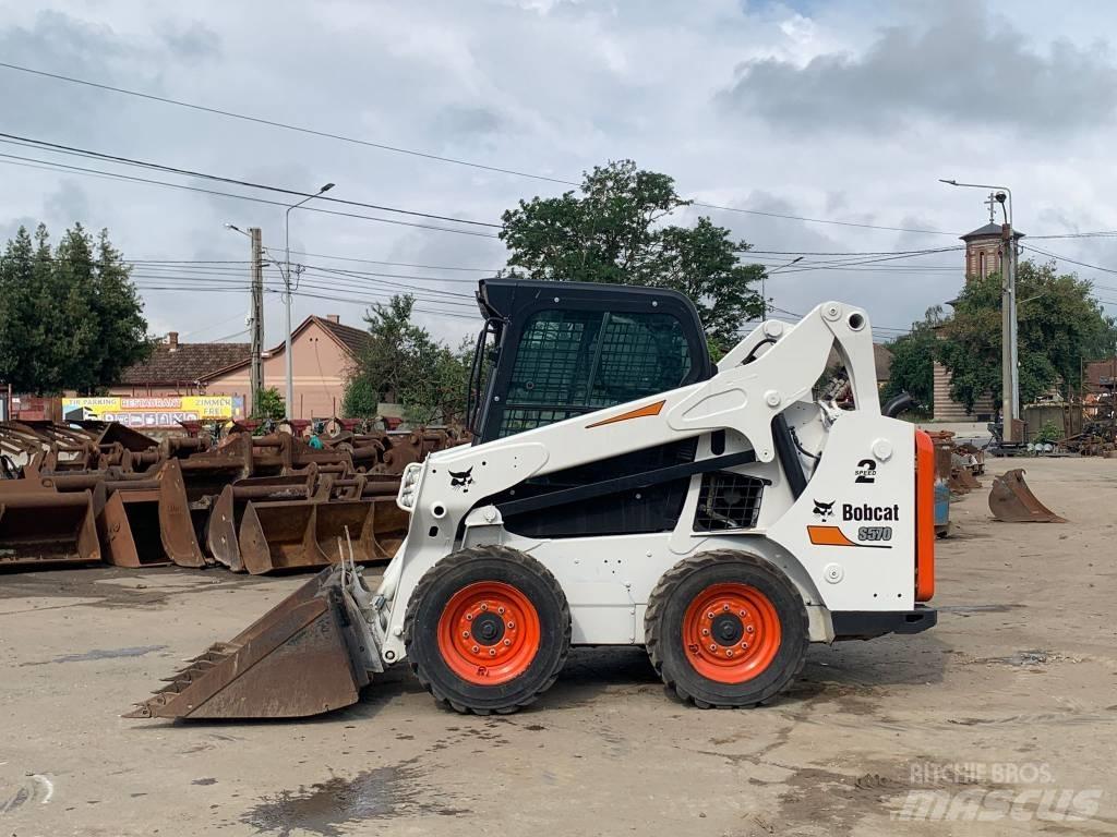 Bobcat S 570 Skid steer loderler