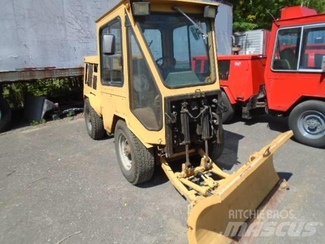 Trackless MT5T Diger kar ve yol makinalari