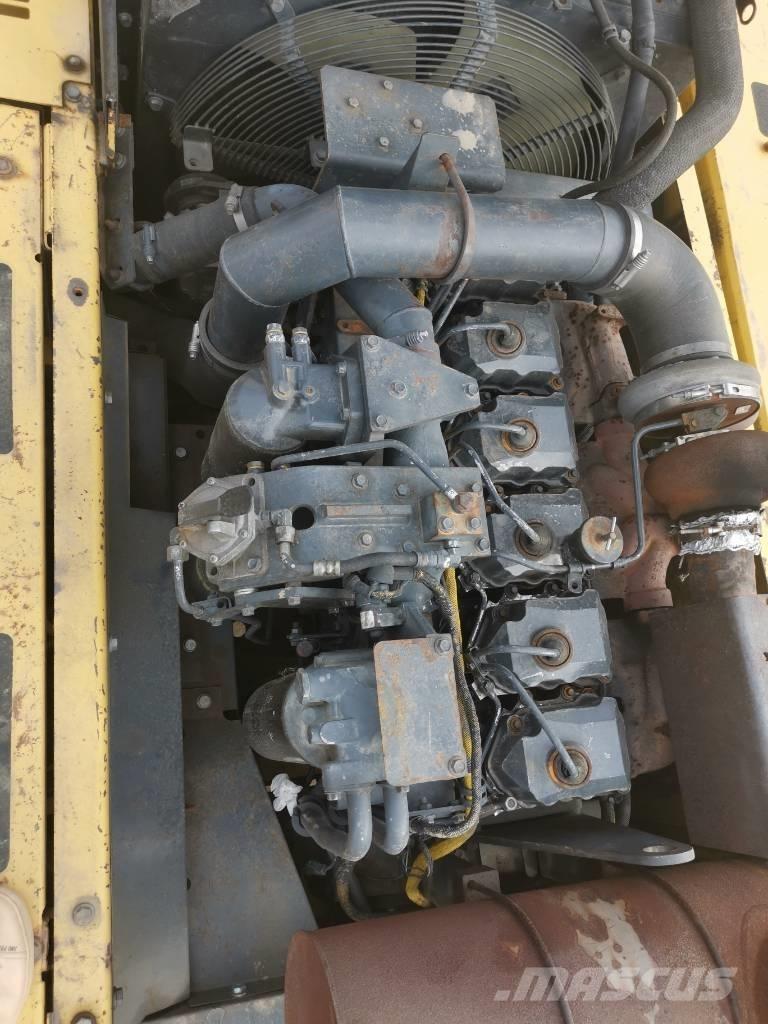 Komatsu PC 450 LC-7 Paletli ekskavatörler