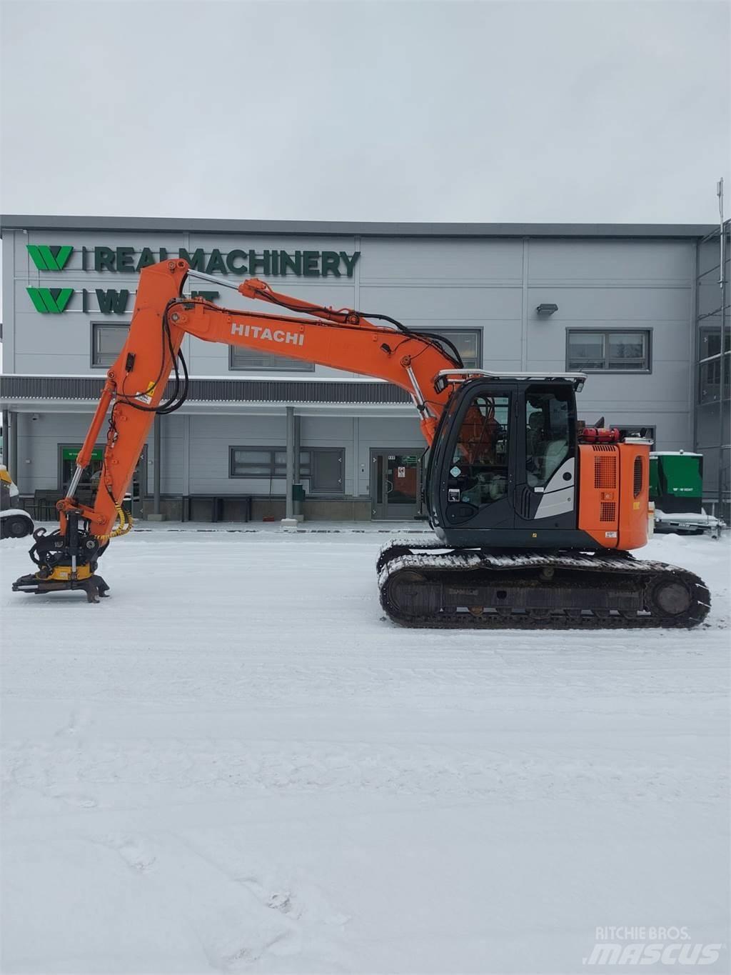 Hitachi ZX135US-5B Paletli ekskavatörler