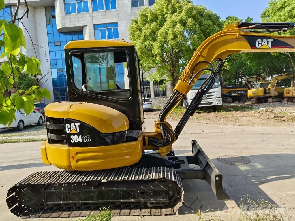 CAT 304 CR Mini ekskavatörler, 7 tona dek
