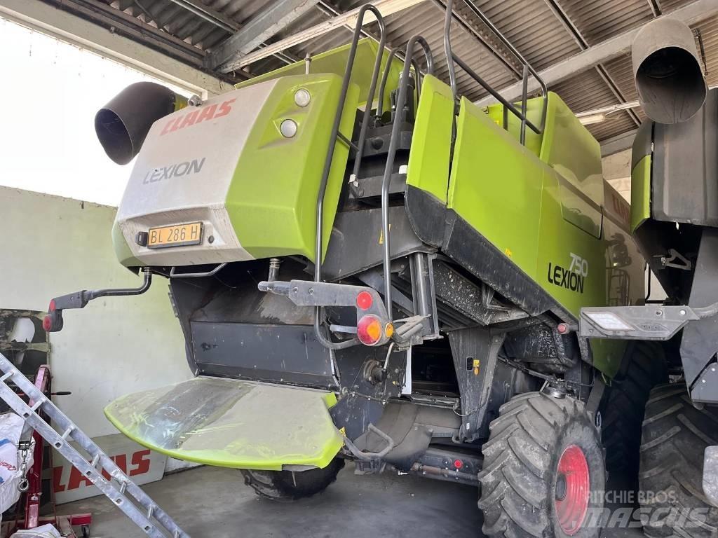 CLAAS Lexion 750 Biçerdöverler