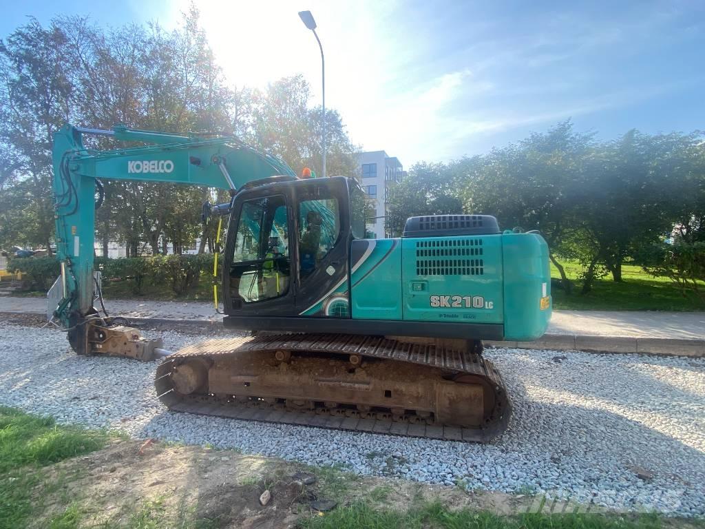Kobelco SK 210 LC Paletli ekskavatörler