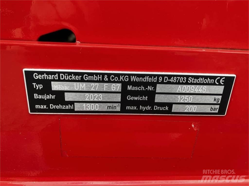 Dücker UM-27 Hasat makineleri