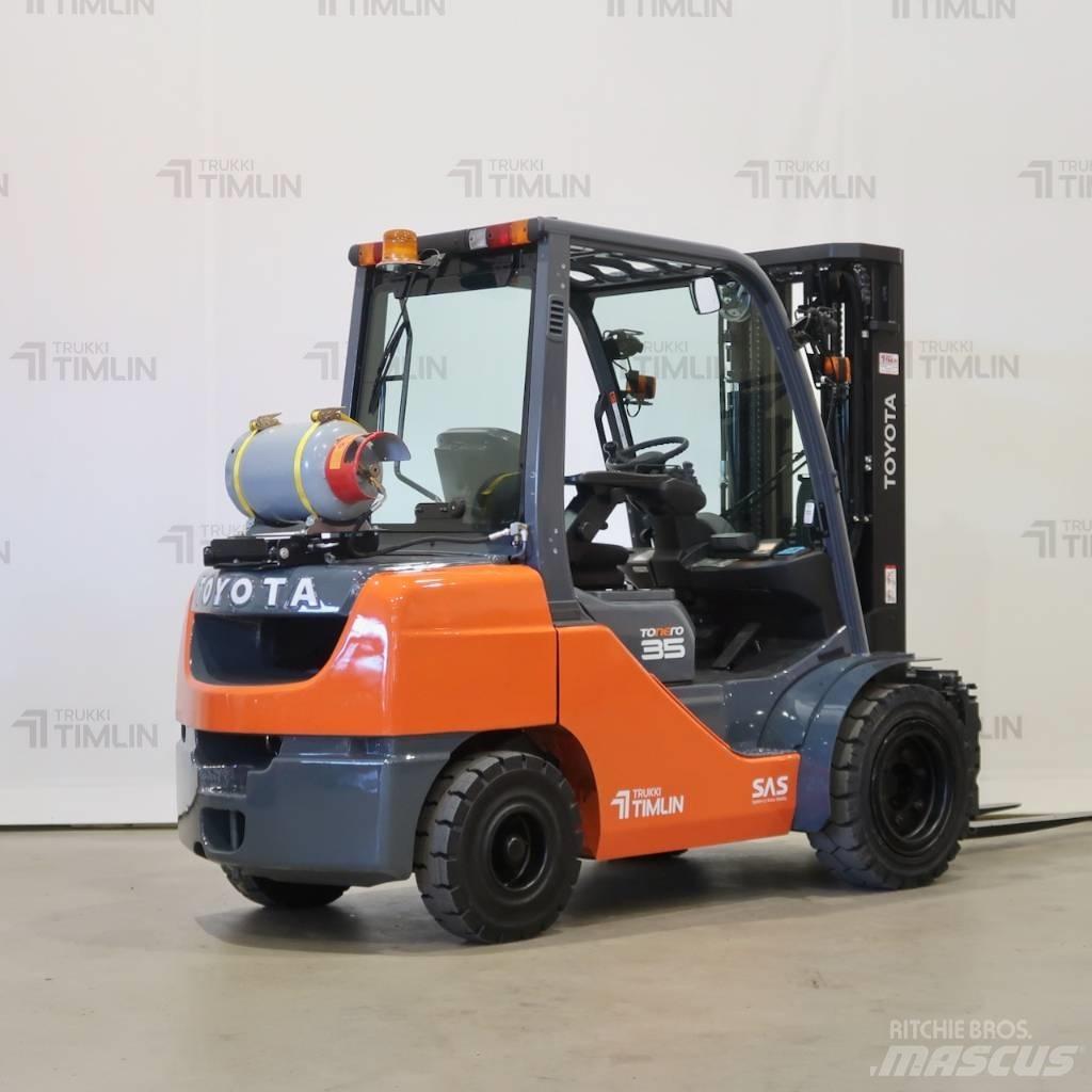 Toyota 02-8FGJF35 LPG'li forkliftler