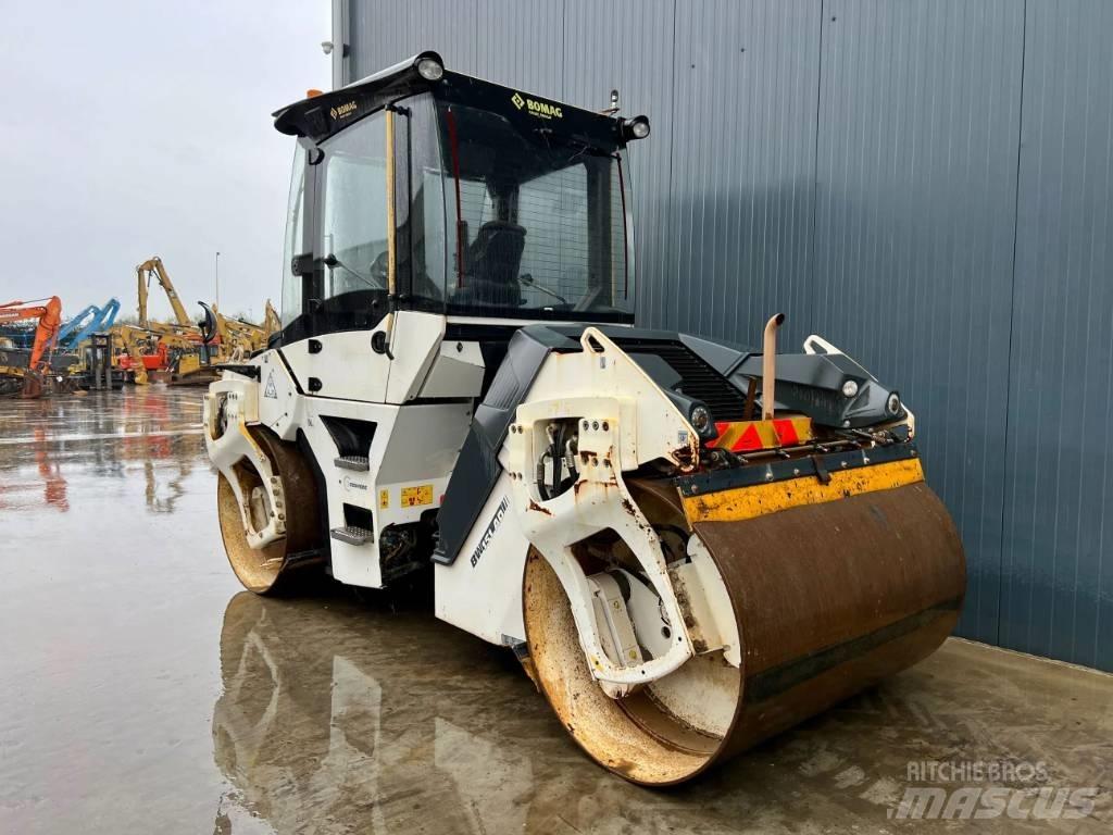 Bomag BW151AD-5 Çift tamburlu silindirler