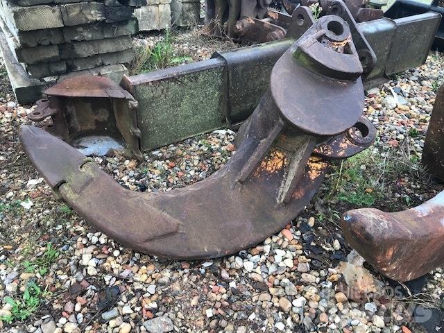 Liebherr Ripper Diger parçalar