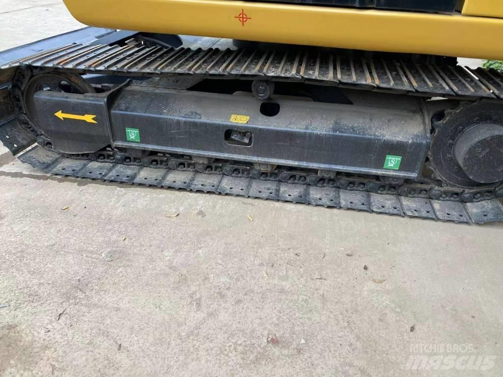 CAT 307 Paletli ekskavatörler