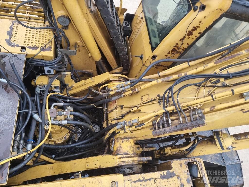 CAT M 325 C L MH Atık taşıma araçları