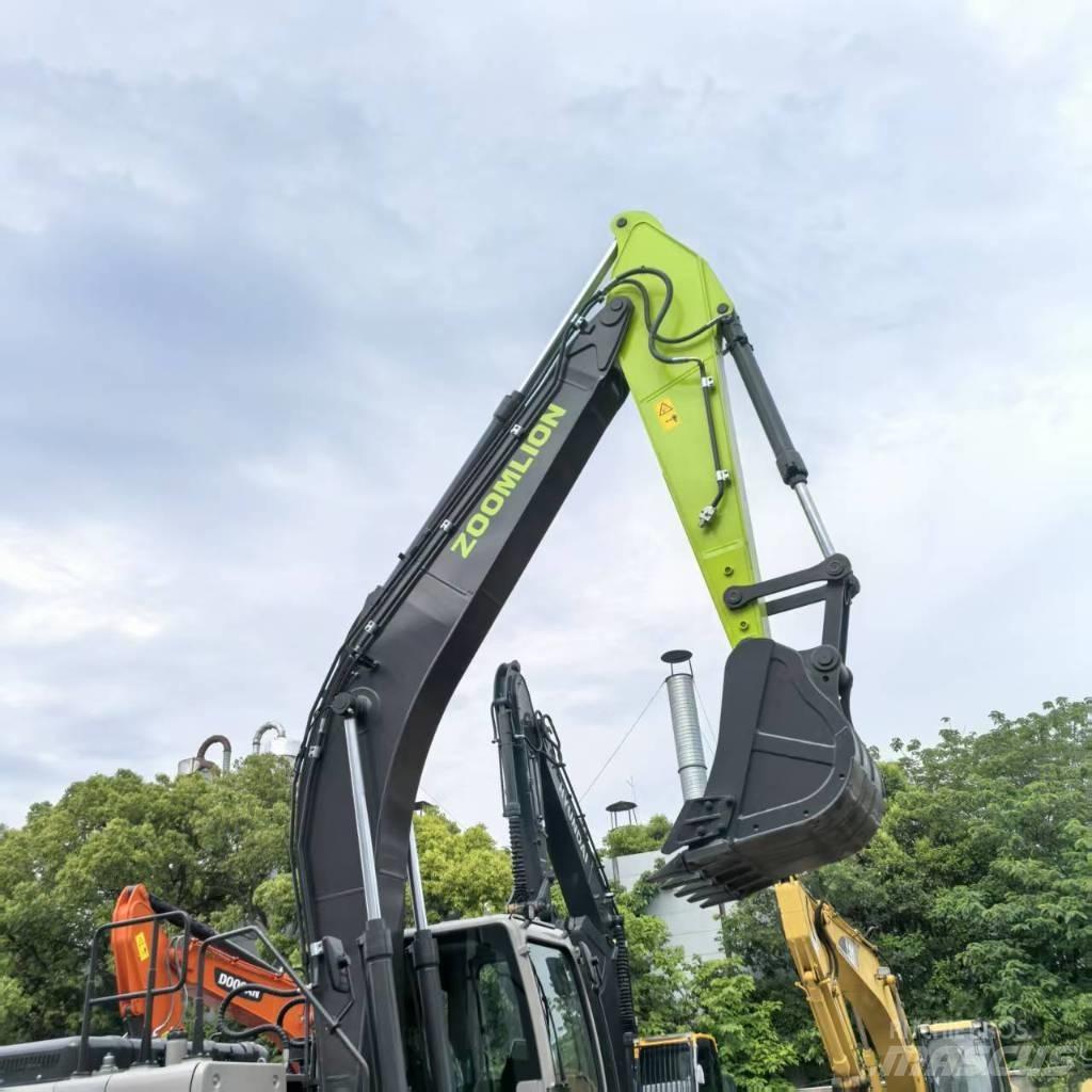 Zoomlion ZE215G Midi ekskavatörler 7 - 12 t