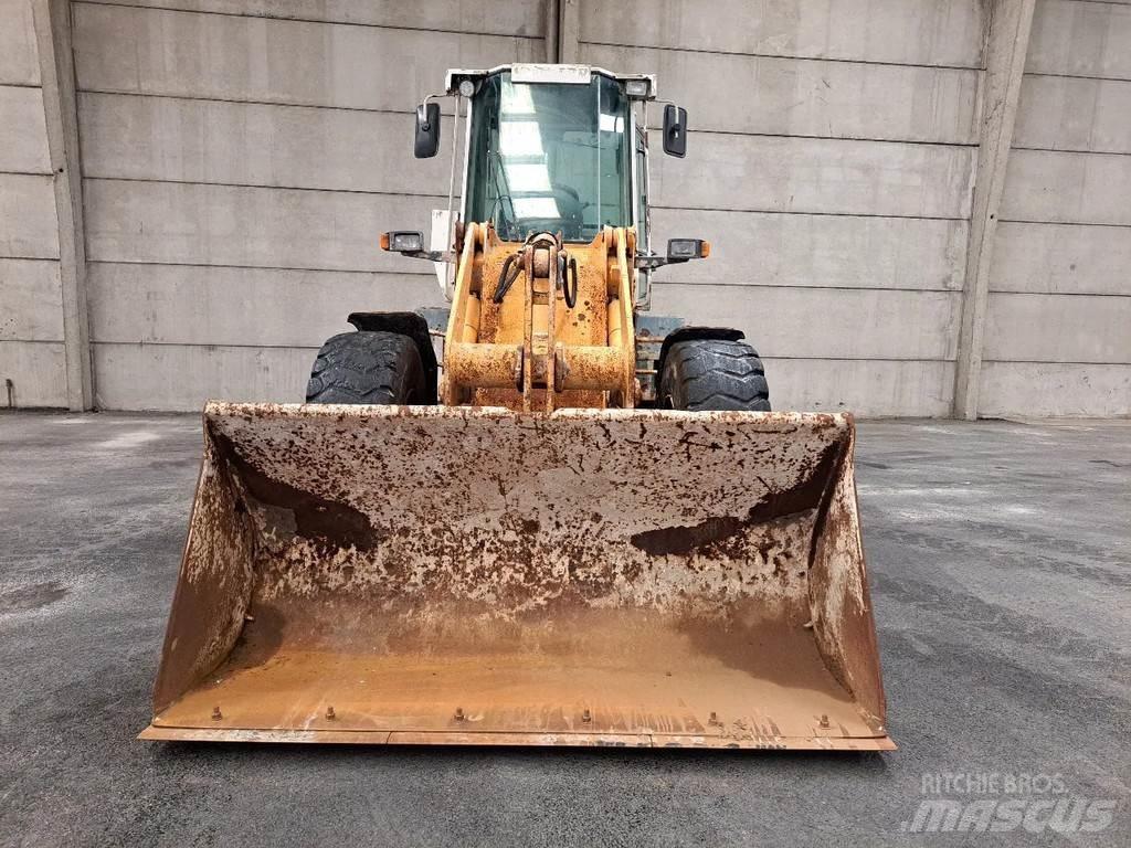 Liebherr L514 Tekerlekli yükleyiciler