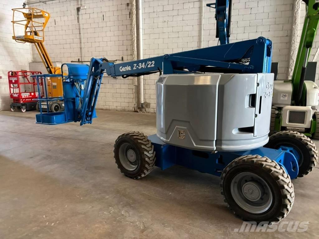 Genie Z 34/22 RT Körüklü personel platformları