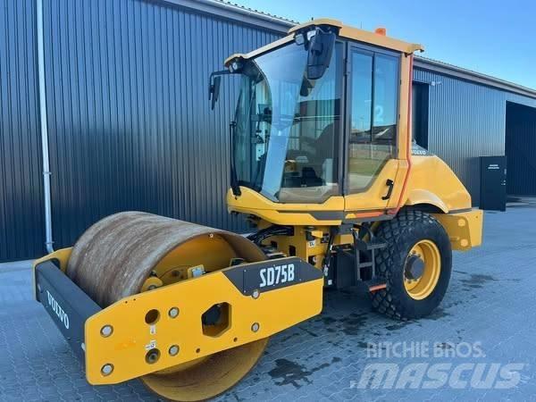 Volvo SD 75 B Tek tamburlu silindirler