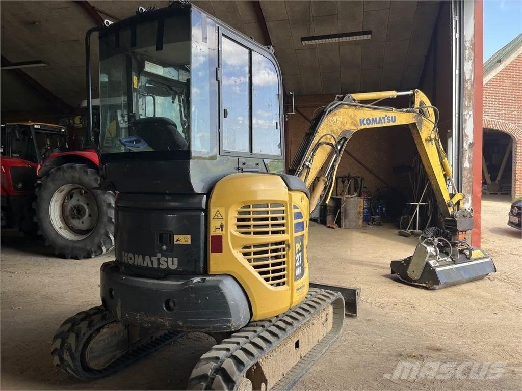 Komatsu PC27MR-2 Lastik tekerli ekskavatörler