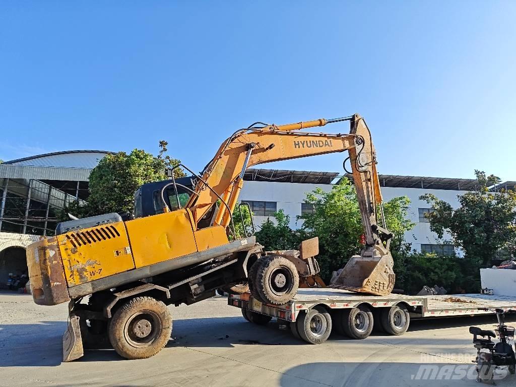 Hyundai Robex 210w-7 Lastik tekerli ekskavatörler