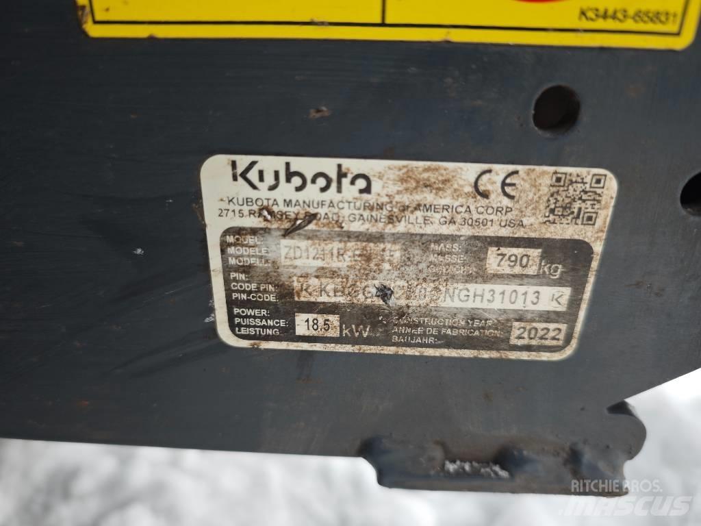 Kubota ZD 1211 Mobil çim biçme makineleri
