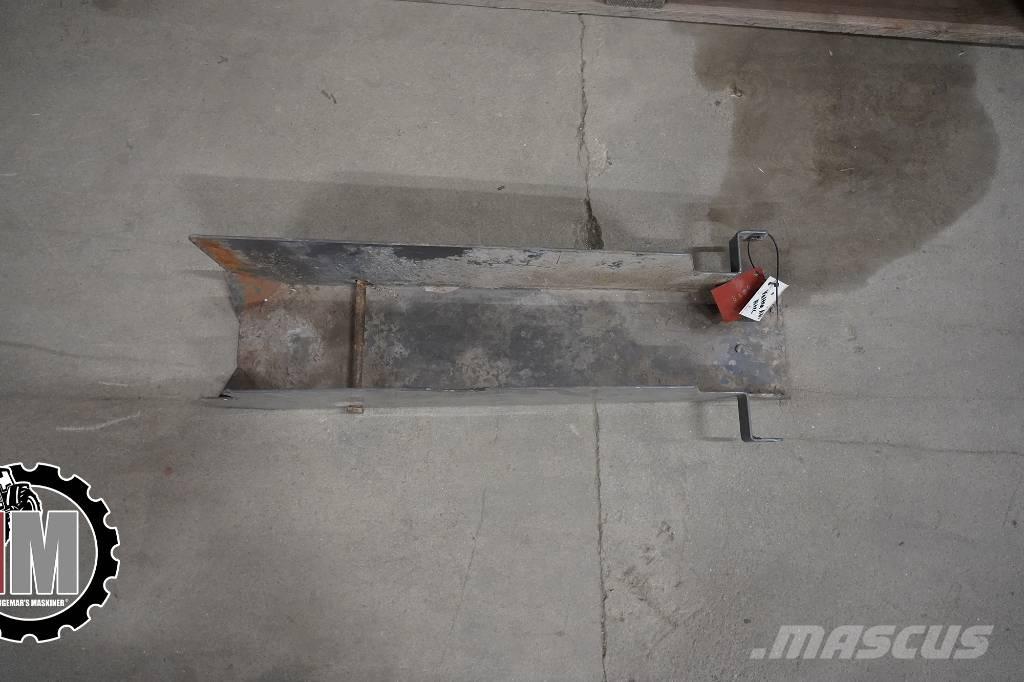 Valtra A 83 HT Skydd Saseler