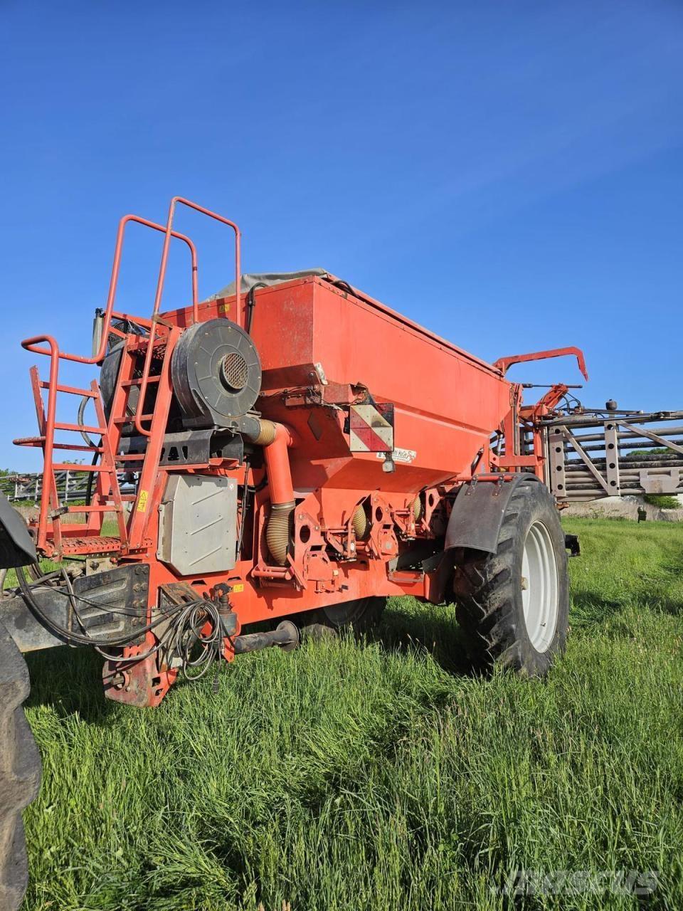 Rauch AGT 6036 Mineral gübre dagiticilar