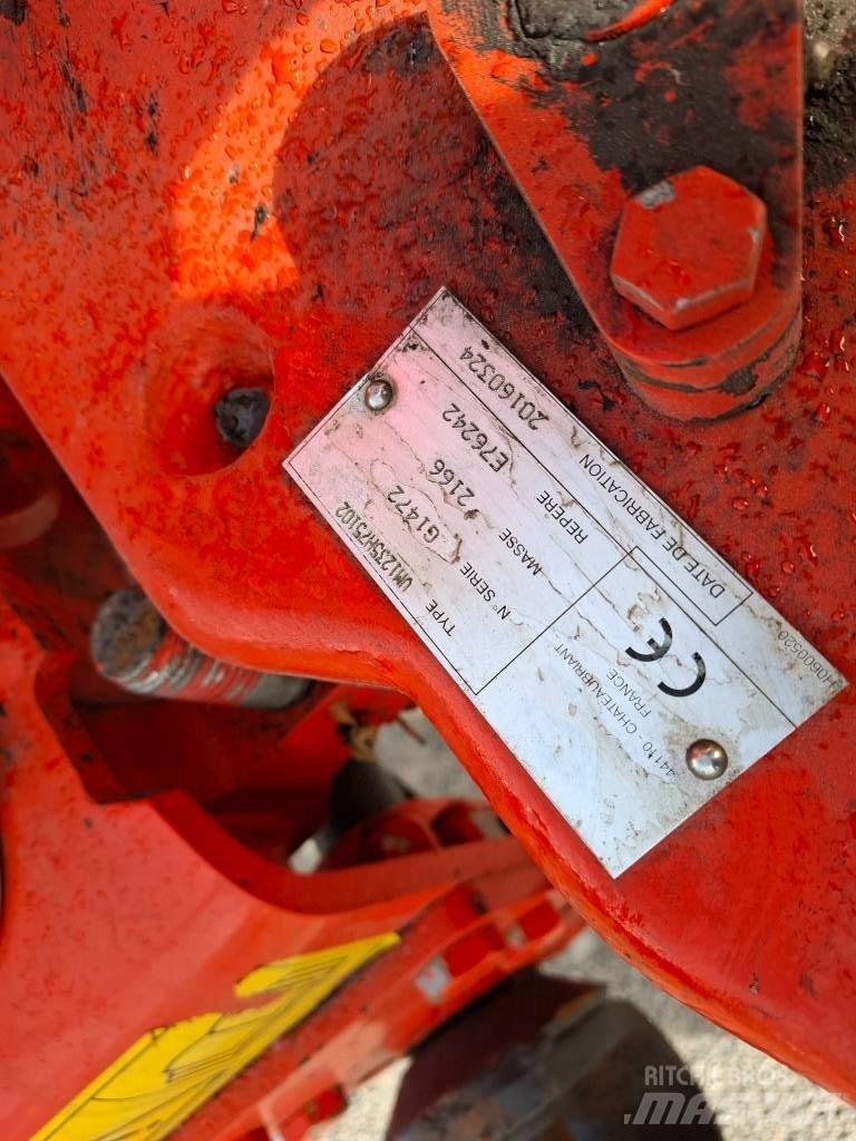 Kuhn Vari-Master 123 Döner pulluklar
