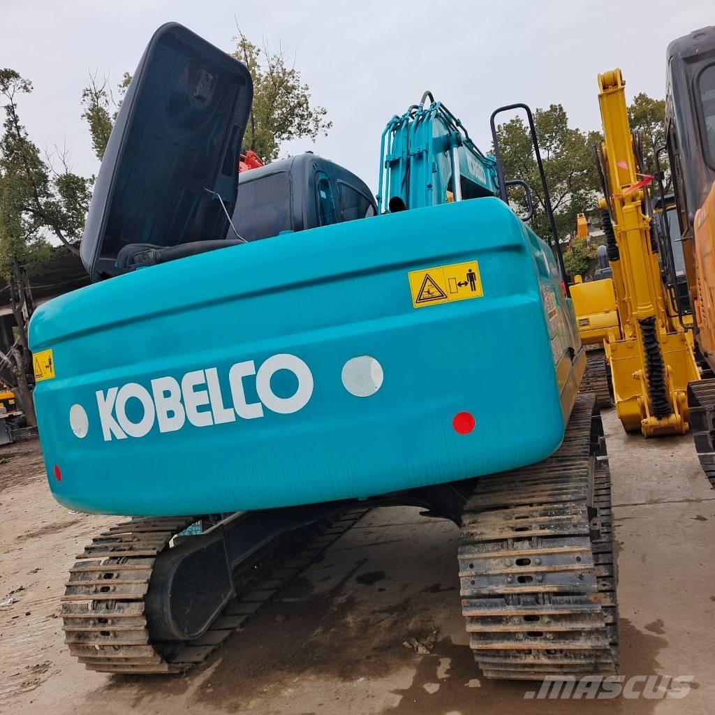 Kobelco SK140 Paletli ekskavatörler