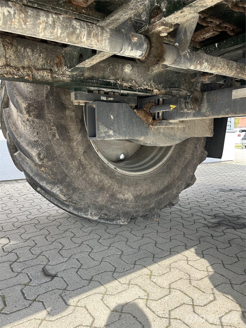 Streumaster MW118TD Gübre dagitma tankerleri