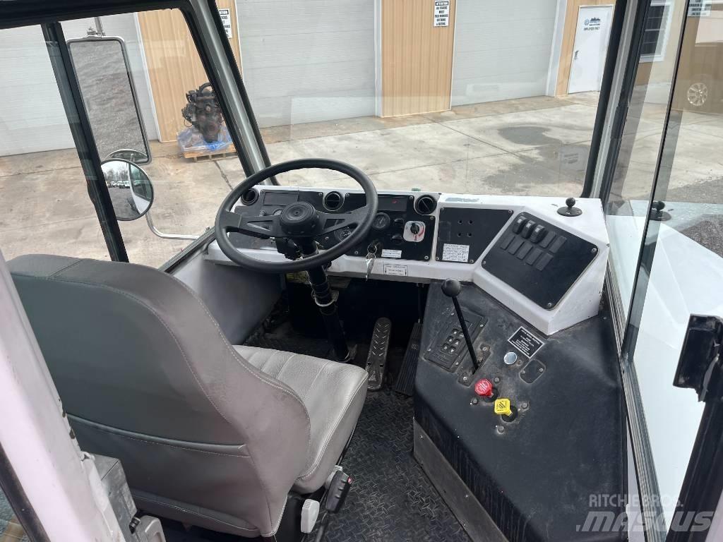 Capacity TJ5000 Terminal çekiciler