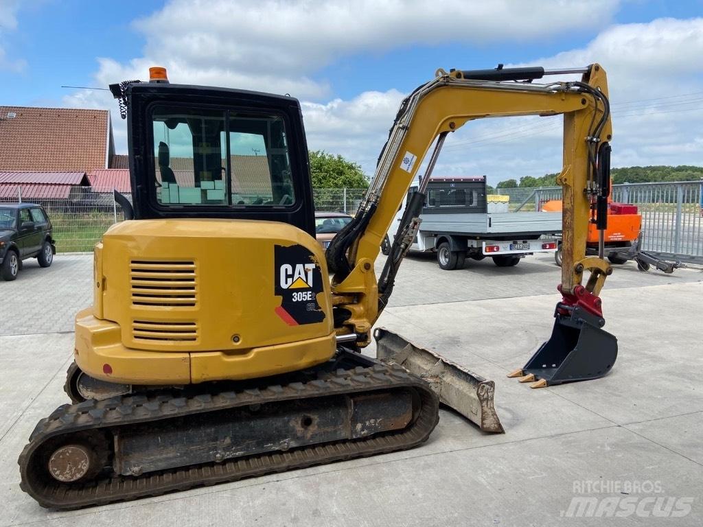 CAT 305 E2 Mini ekskavatörler, 7 tona dek