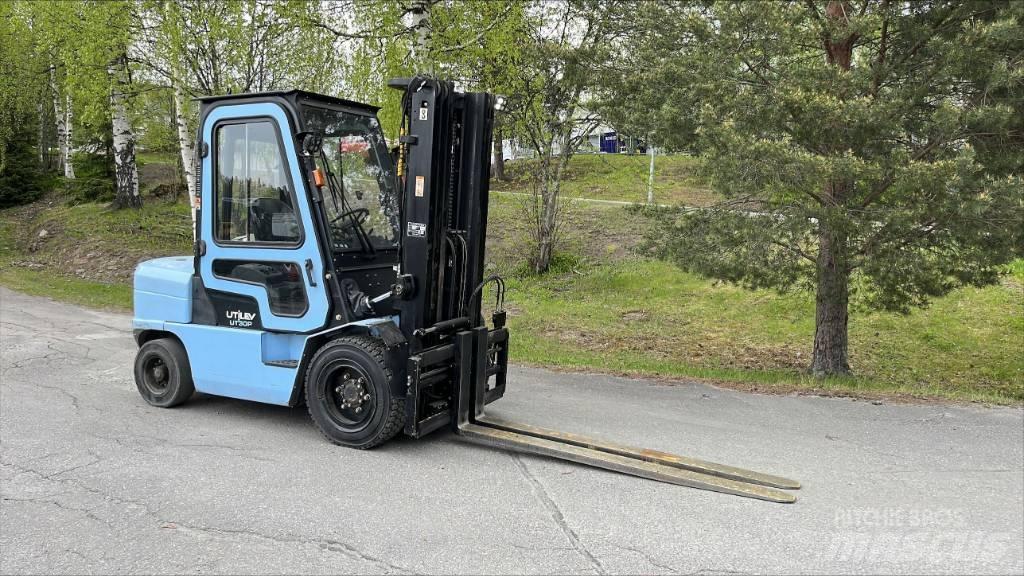 Utilev UT 30 PD Dizel forkliftler