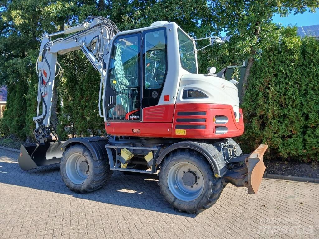 Takeuchi TB 295 W Lastik tekerli ekskavatörler
