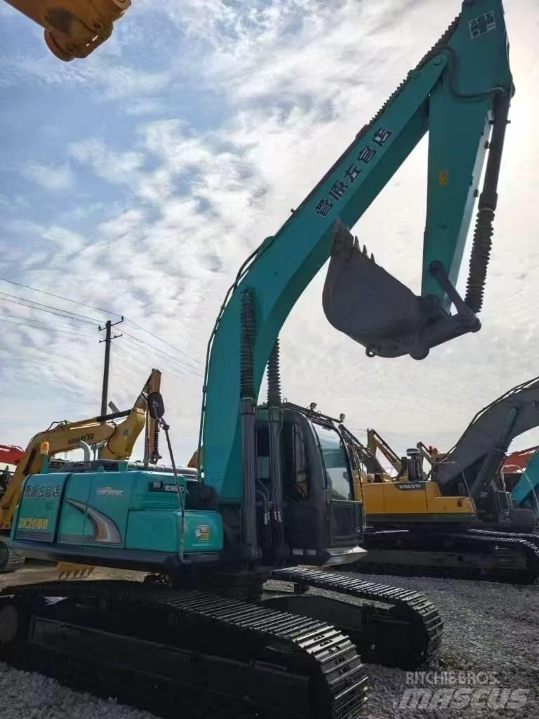 Kobelco SK 200 Paletli ekskavatörler