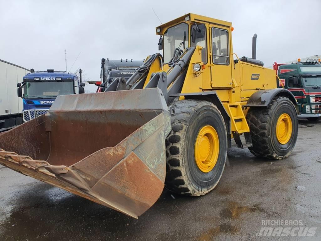 Ljungby 2240 Tekerlekli yükleyiciler