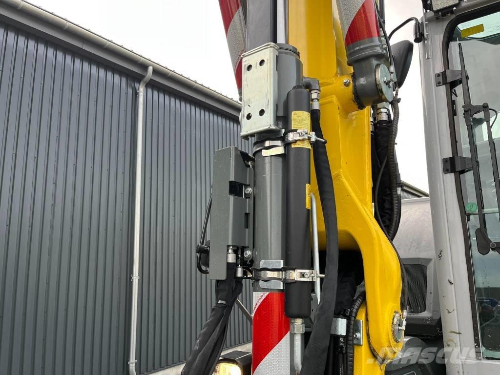 Wacker EW 100 Lastik tekerli ekskavatörler