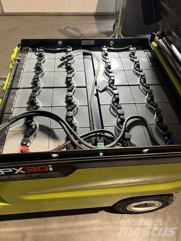 Clark EPX30i Elektrikli forkliftler