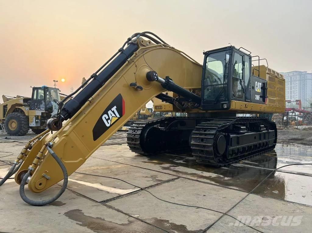 CAT 2020 CAT 390F Lastik tekerli ekskavatörler