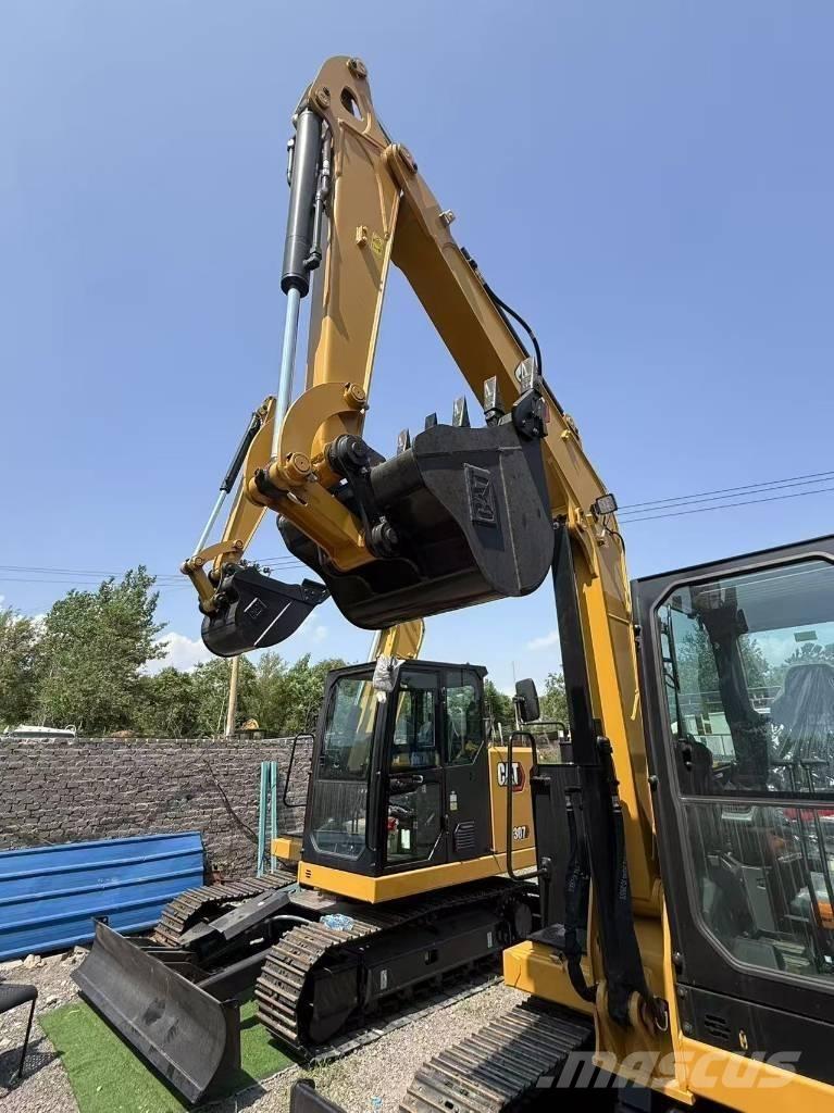 CAT 305.5 Mini ekskavatörler, 7 tona dek